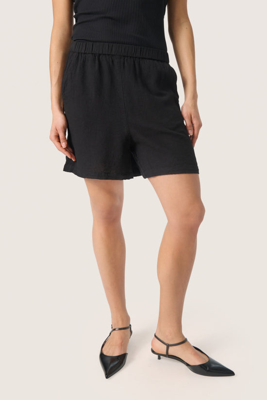Belira Shorts / Black