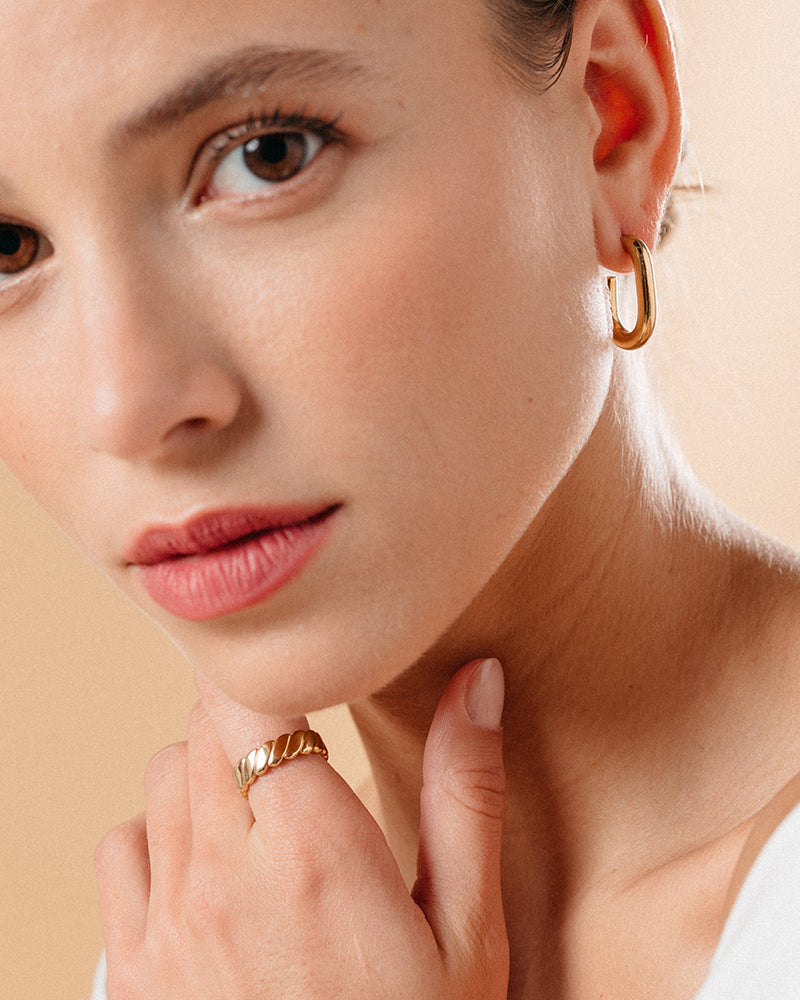 Max Earrings / Gold